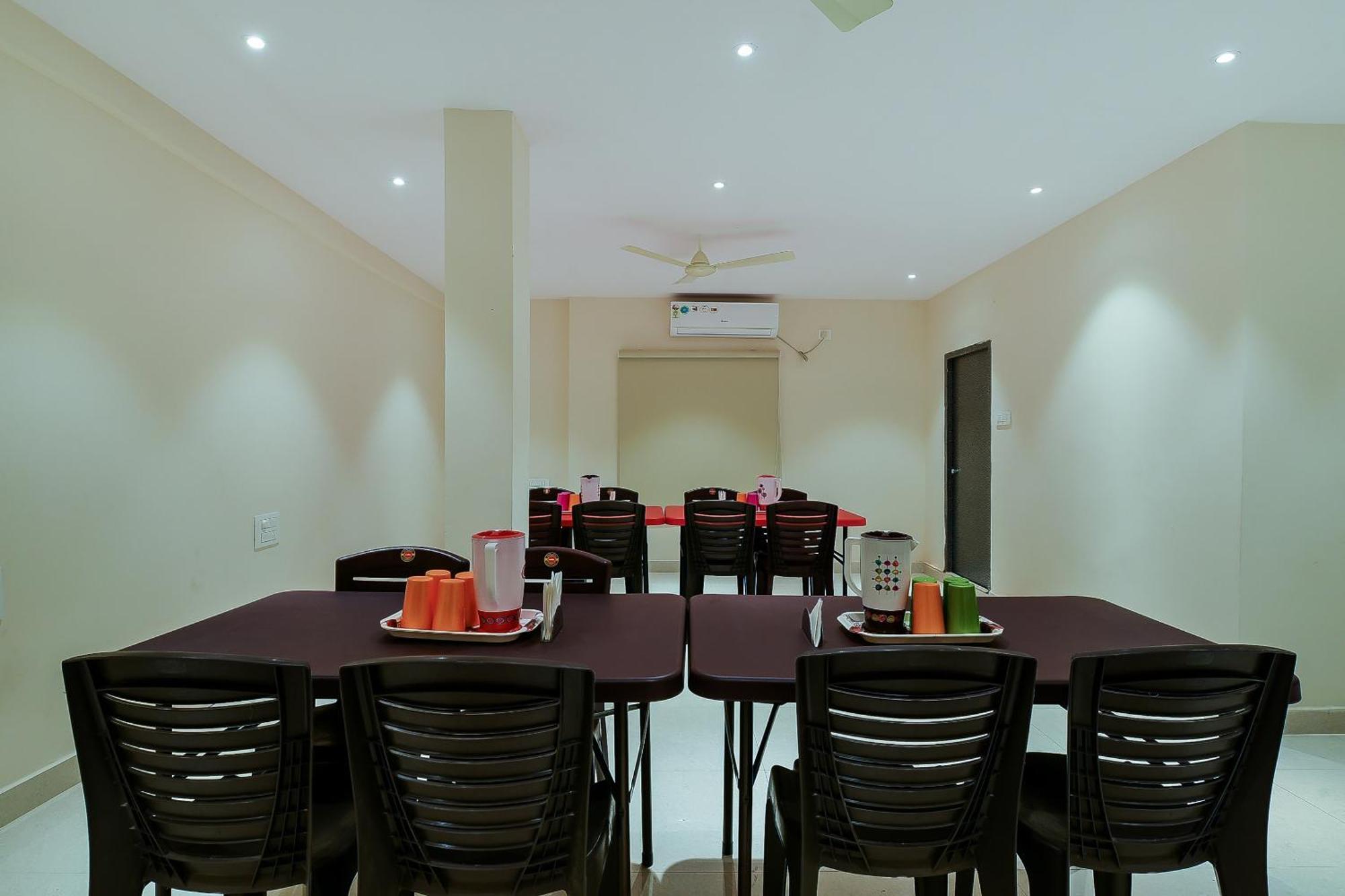 Super Capital O Siddartha Grand Otel Vijayawāda Dış mekan fotoğraf
