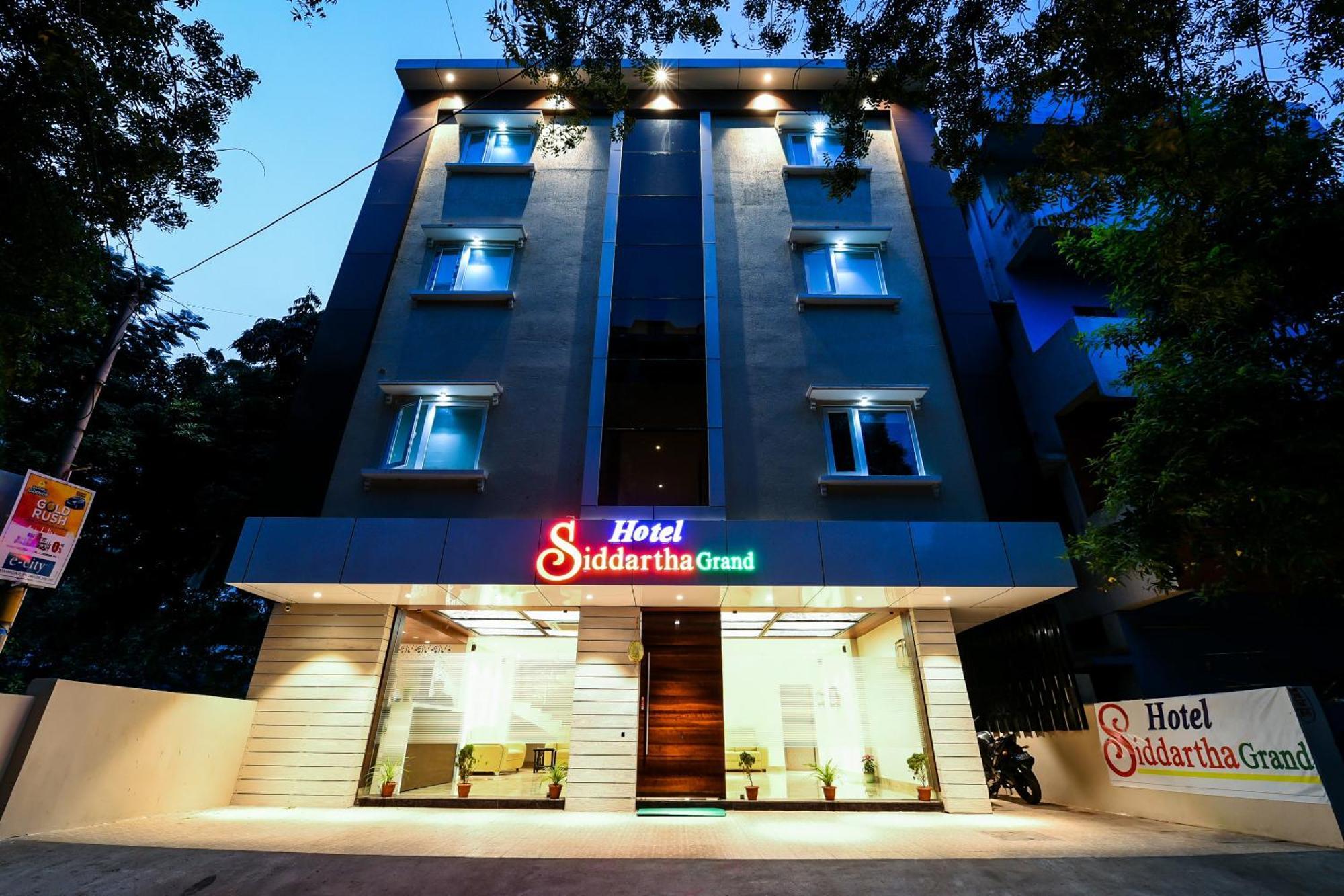 Super Capital O Siddartha Grand Otel Vijayawāda Dış mekan fotoğraf