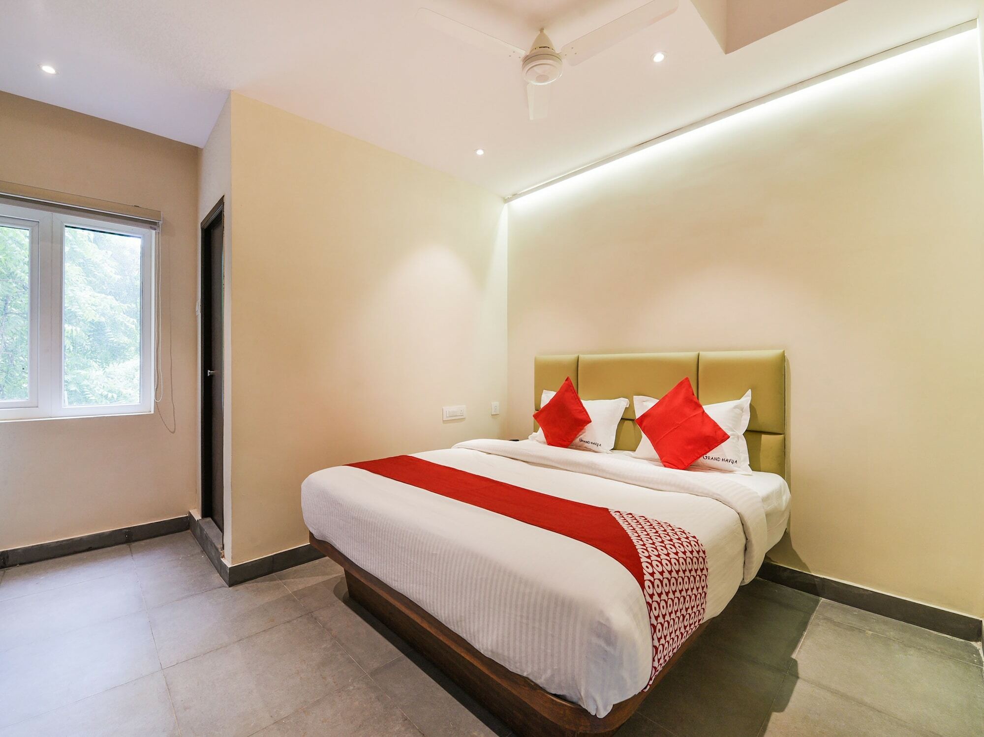 Super Capital O Siddartha Grand Otel Vijayawāda Dış mekan fotoğraf
